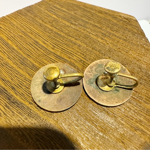 Vintage turquoise enamel on copper circular flat screwback earrings MCM atomic - Picture 9 of 10